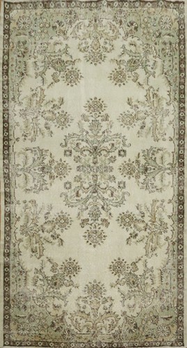 Tappeto vintage invecchiato